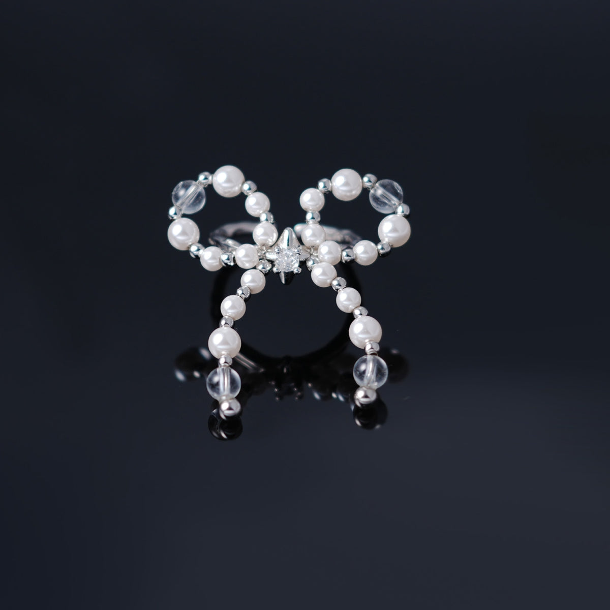 Lunar Illusion Pearl Ring