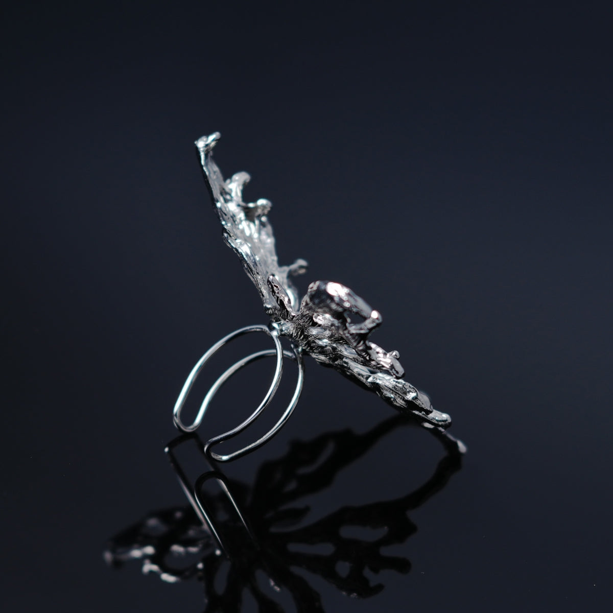 Xeno-Chimeric Butterfly Ring