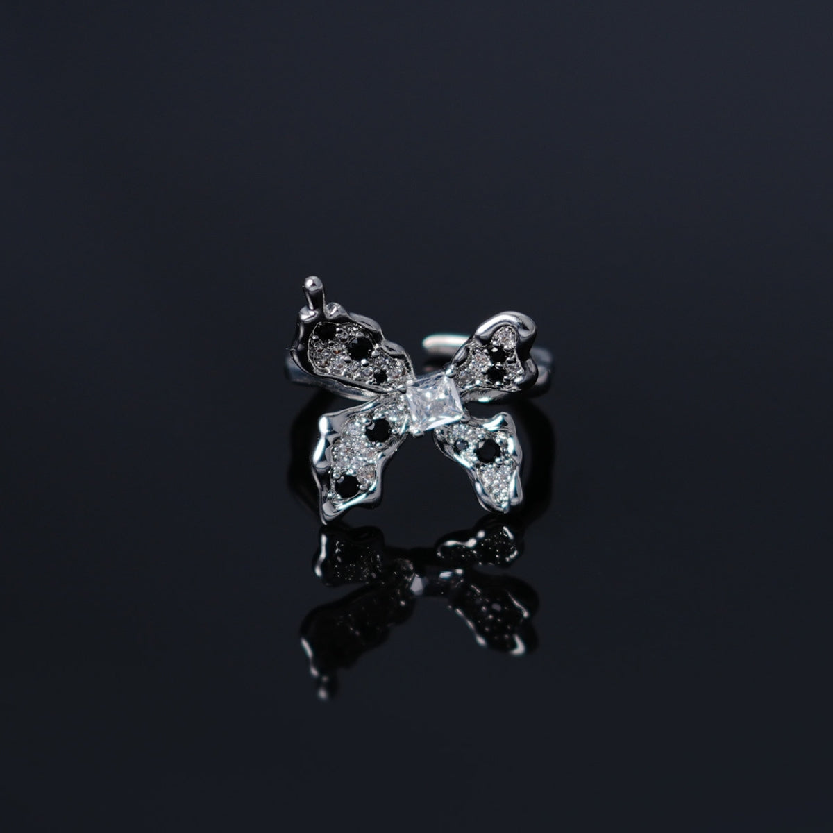 Dark Star Butterfly Traces Ring