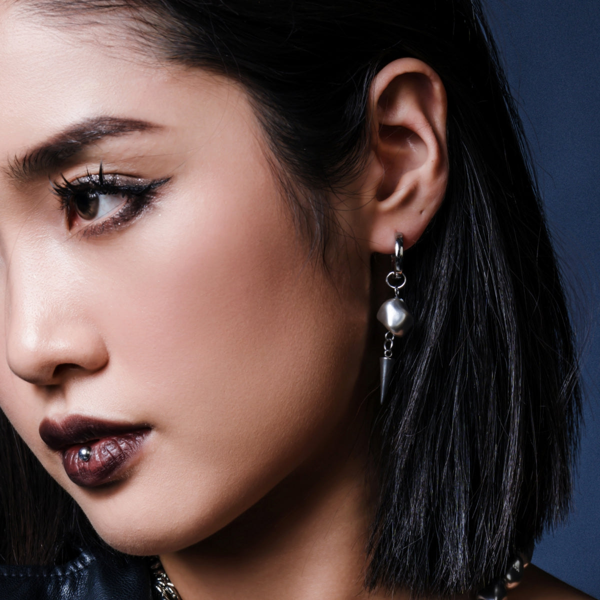 KOMETA Dark Matter Earrings