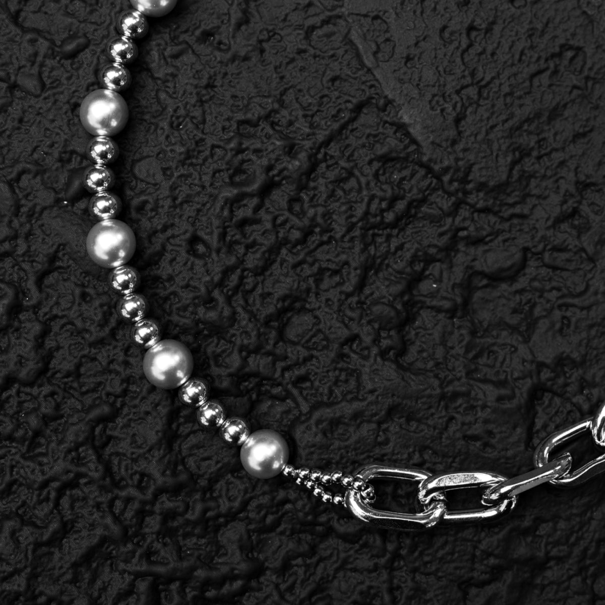 Collier Orbite Eclipse