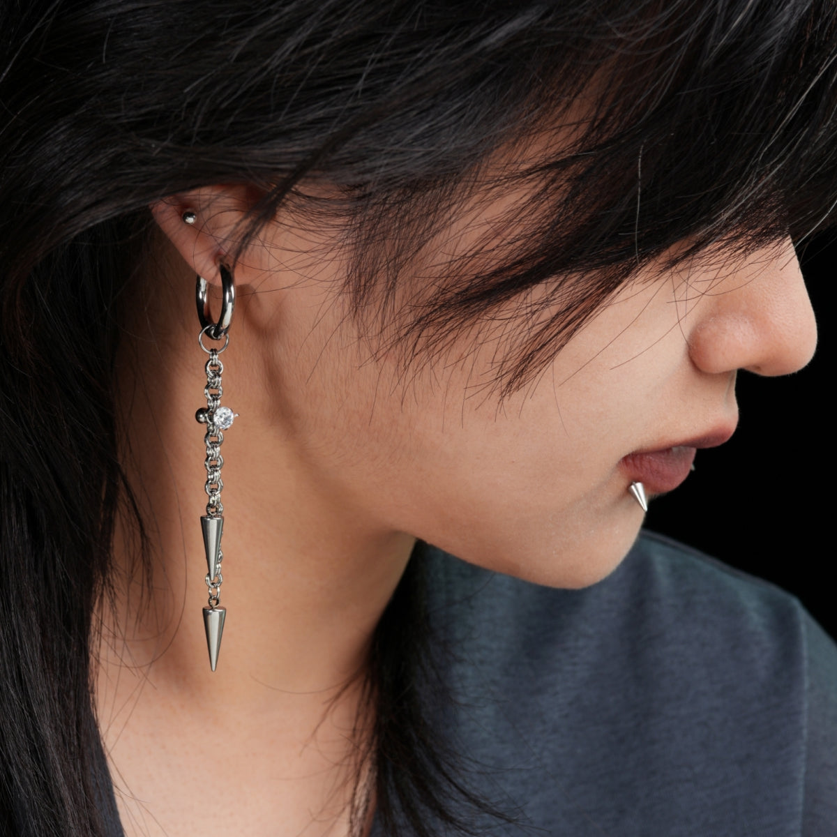 KOMETA Edgefall Earrings