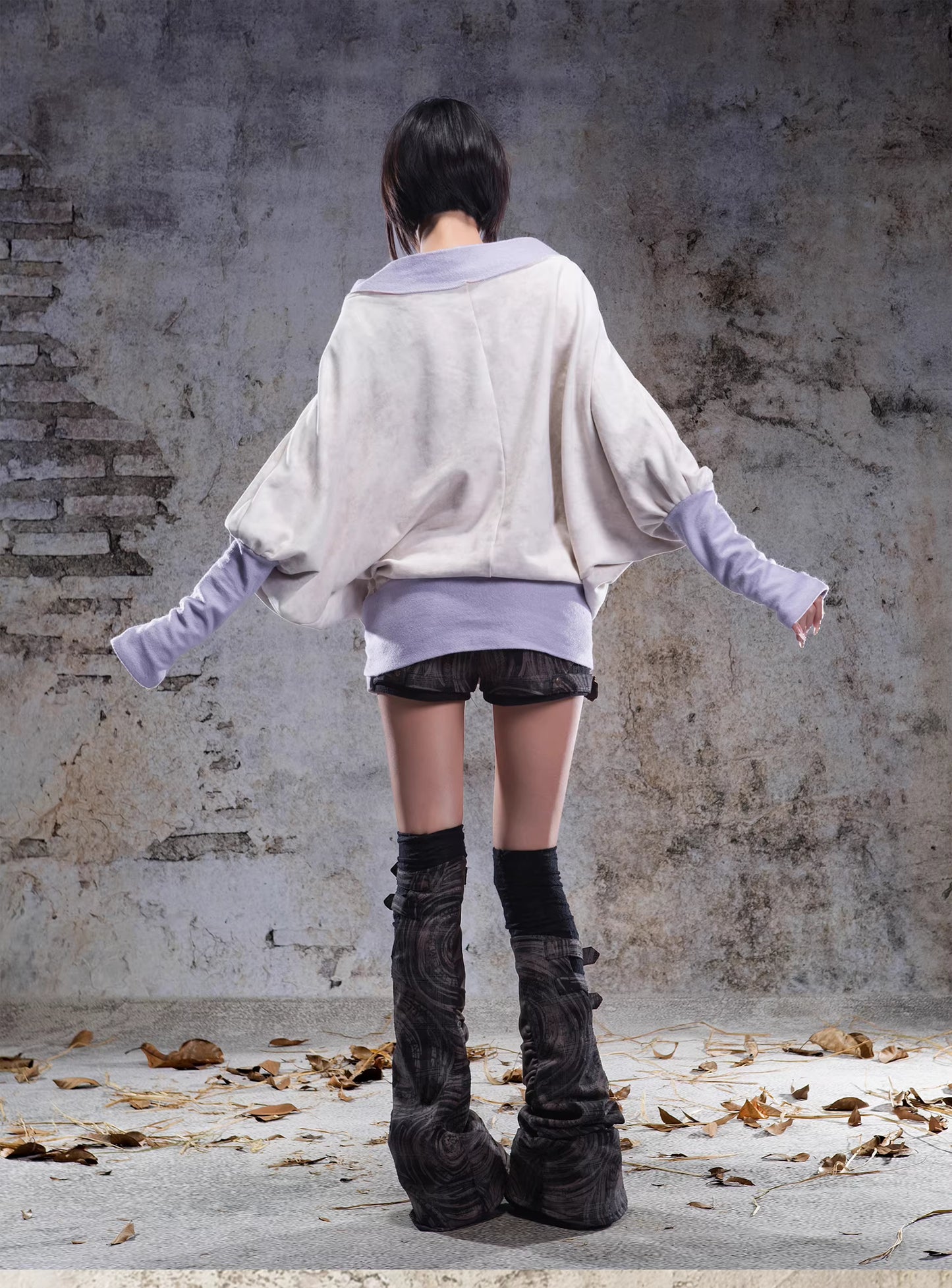 Layered-Look Loose Batwing Sleeve Graphic Bardot Top