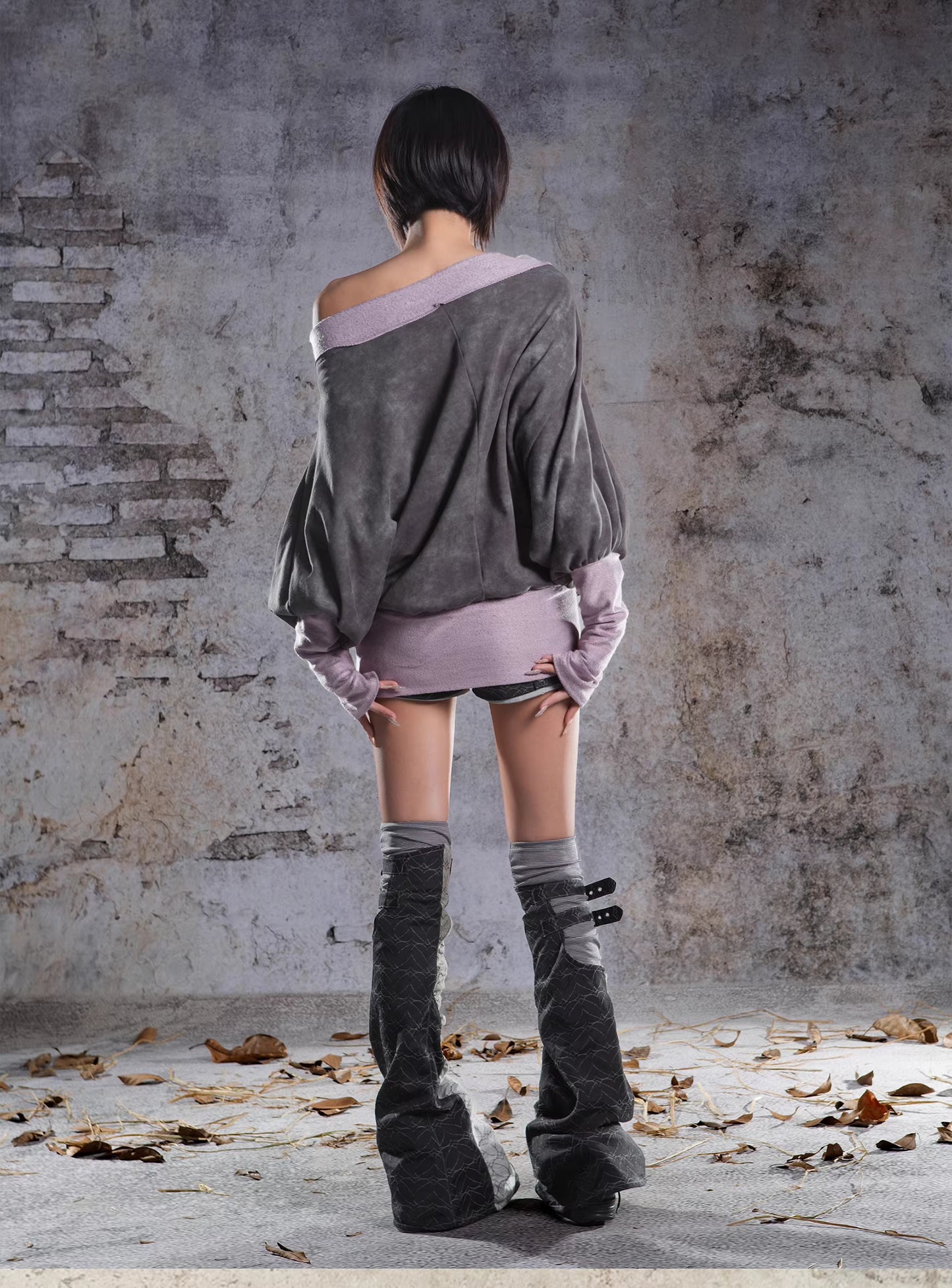 Layered-Look Loose Batwing Sleeve Graphic Bardot Top