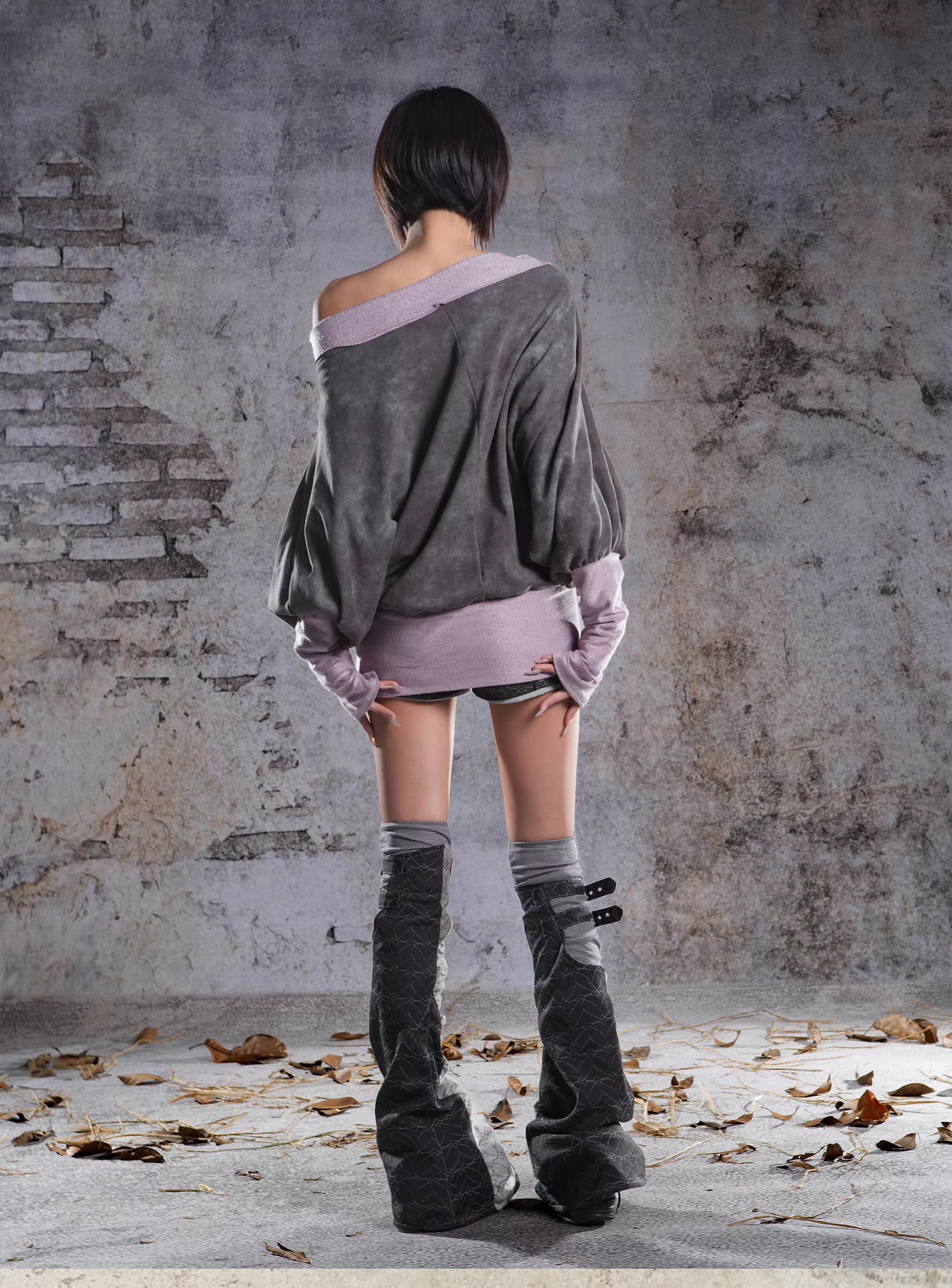 Layered-Look Loose Batwing Sleeve Graphic Bardot Top